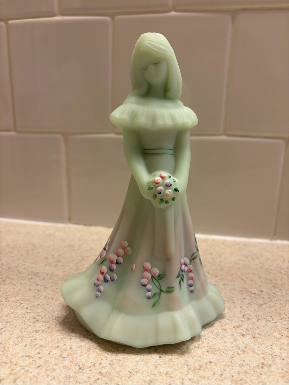 VTG Mosser jadeite green satin glass Bridesmaid figurine